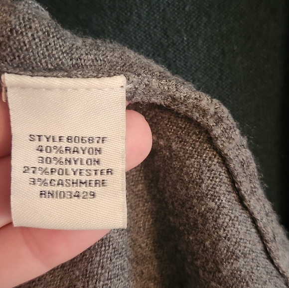 Long Sleeve Sweater Cardigan - Picture 4 of 4